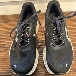 WOMEN'S ON CLOUDMONSTER2 RUNNING SHOES, SIZE 8.5